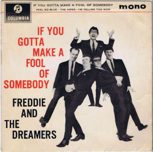 Freddie & The Dreamers - I'm telling you now