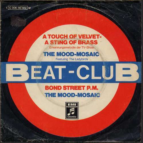 The Mood Mosaic - A touch of velvet